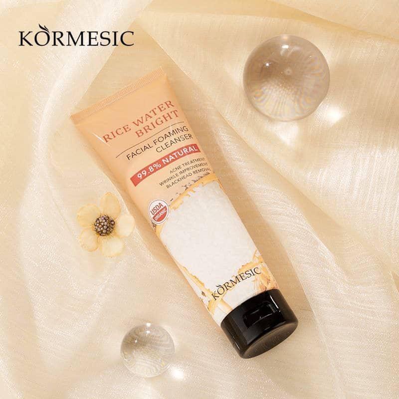 Rice Water Brightening Facial Foaming Cleanser. 150ml.