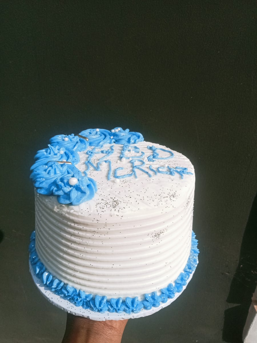 Butter cream cake thumbnail 2