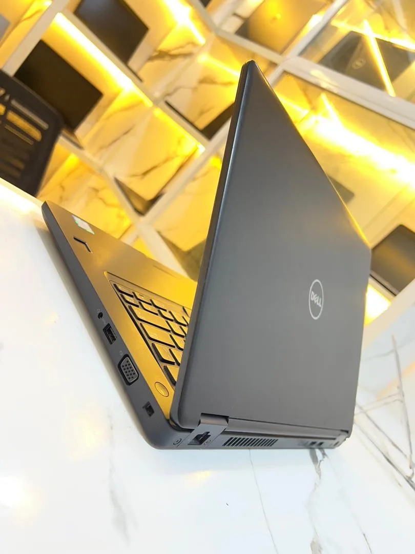 Dell latitude 5480 thumbnail 2