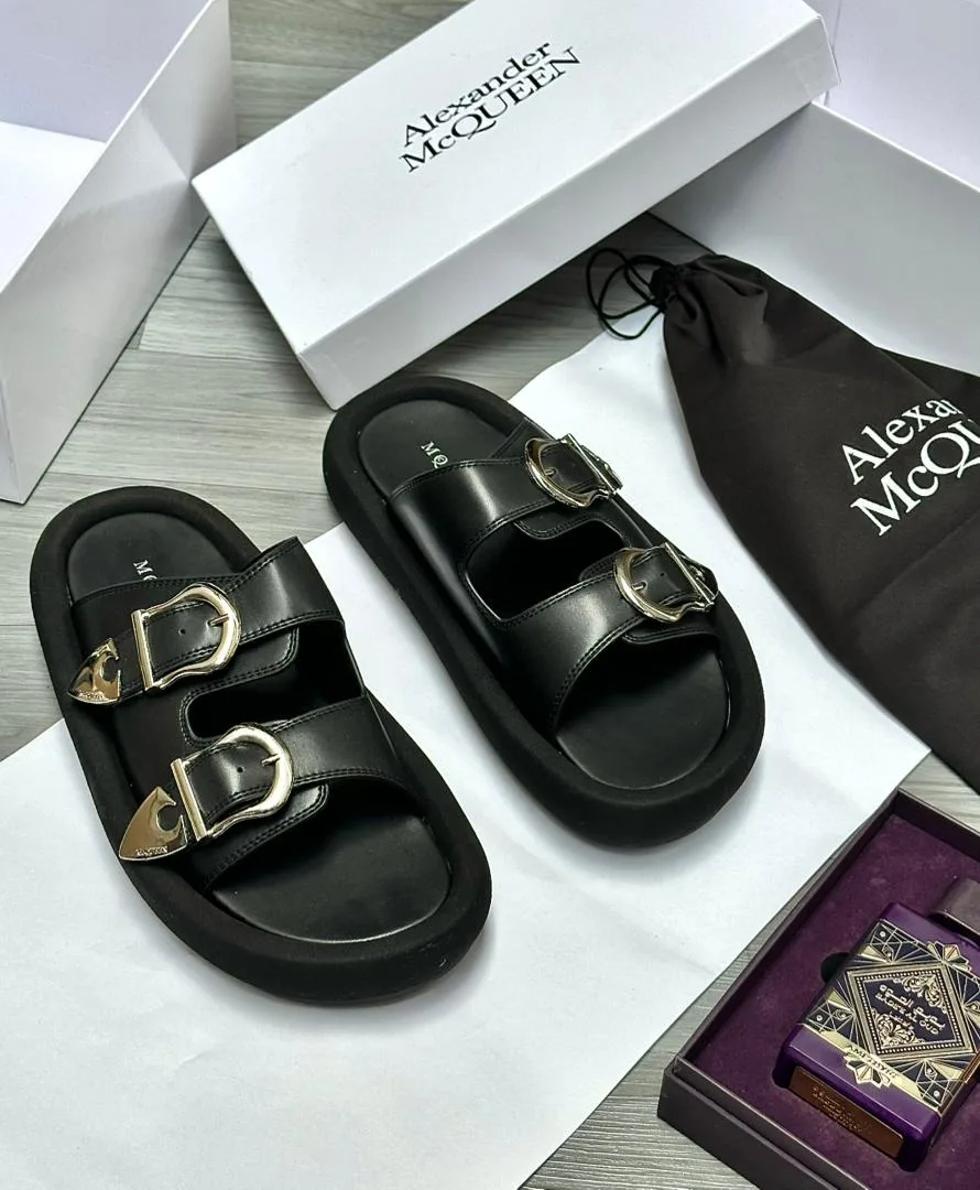 ALEXANDER McQUEEN