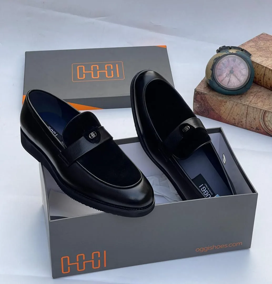 CORPORATE SHOE
