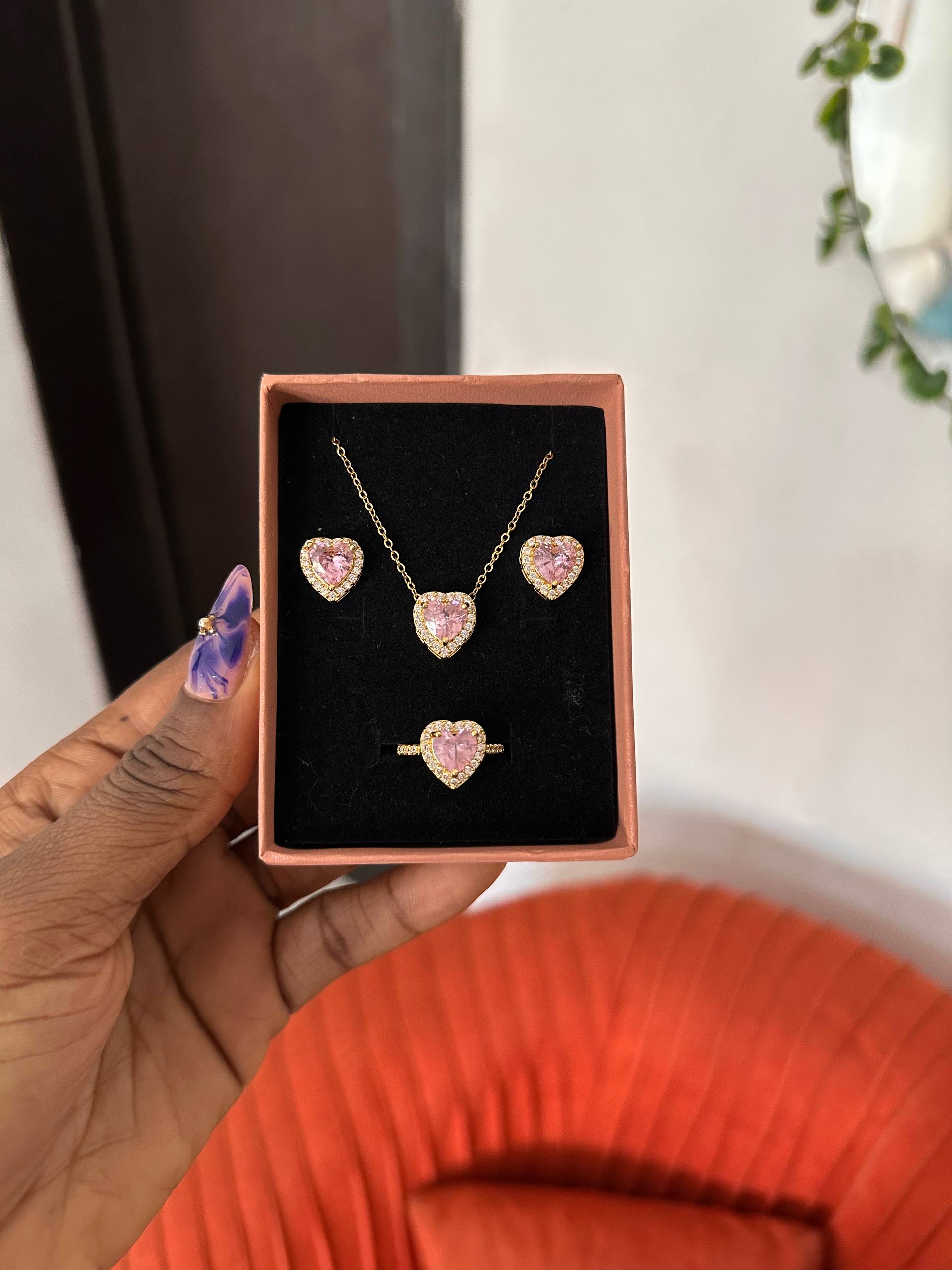 Lovie set in pink