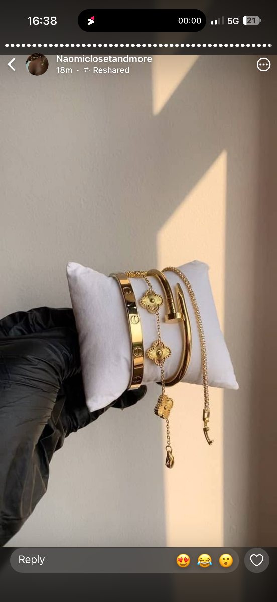 Bracelet set