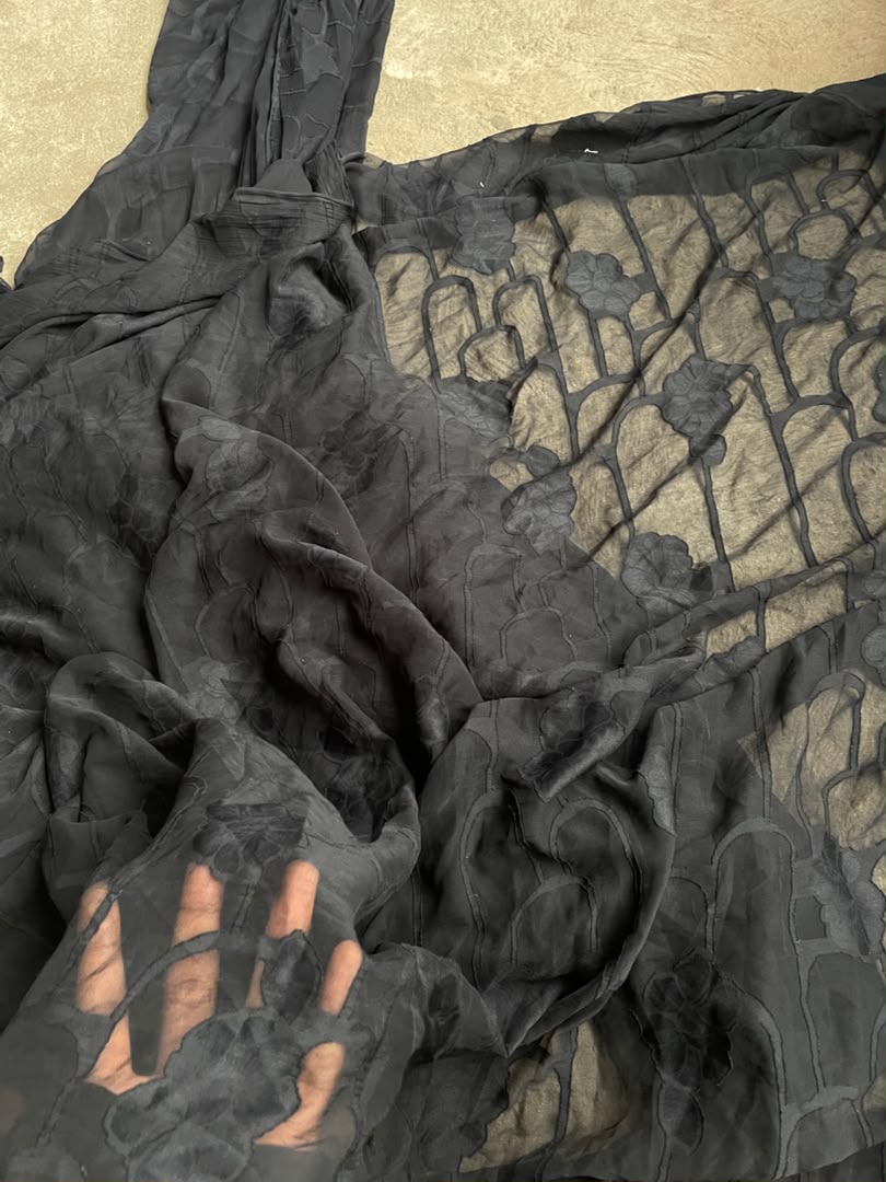 Pure black burn out