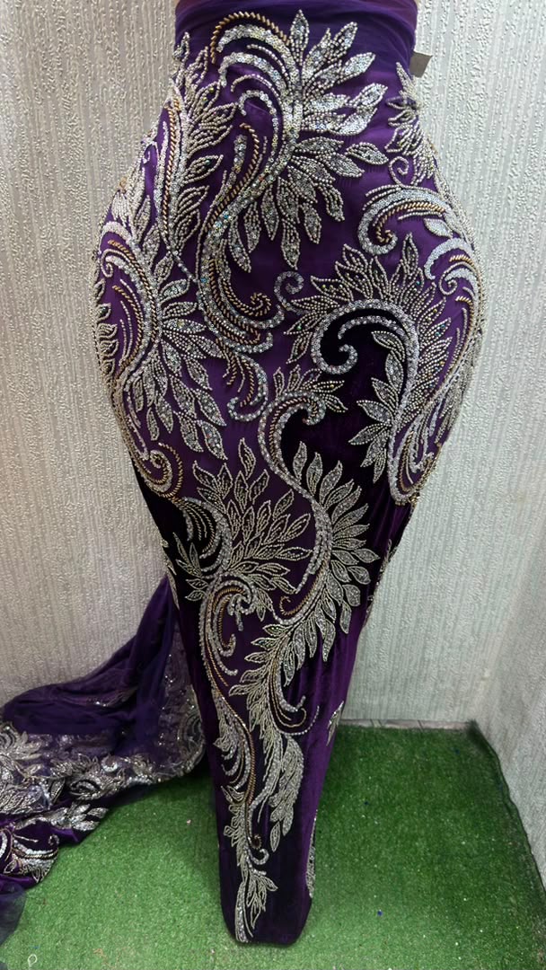 Sample lace