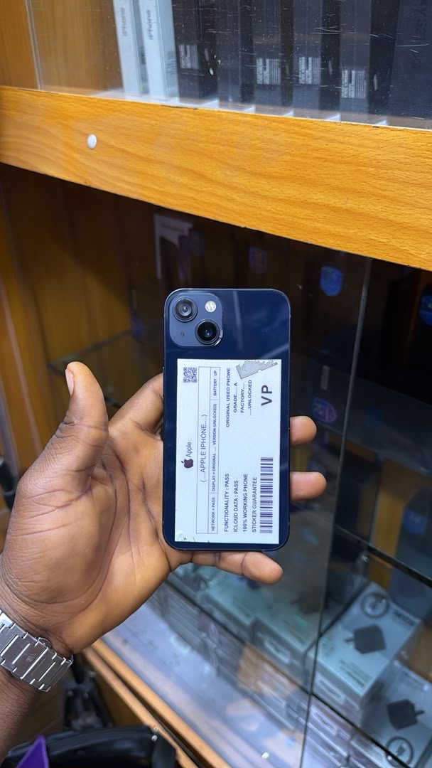 iPhone 13